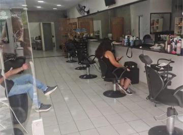 Imagem Principal · Oportunidade de Negocio Passa-se o Ponto Comercial em Osasco Localizacao Privilegiada Endereco: Aven