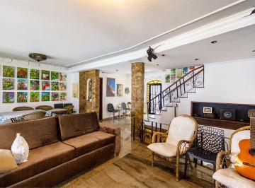 Casa · 225m² · 5 Quartos · 4 Vagas · Casa com 5 quartos à venda em Indianópolis - SP