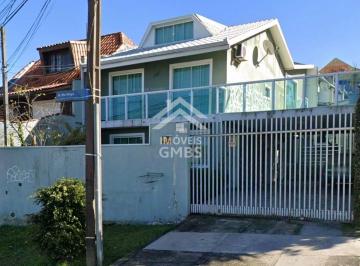 Casa · 230m² · 2 Quartos · 1 Vaga · Sobrado no Bairro Alto