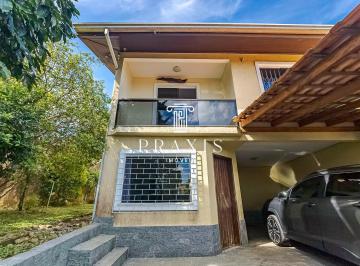 Casa · 180m² · 3 Quartos · 3 Vagas · Sobrado de esquina com quintal,3 vagas de garagem,