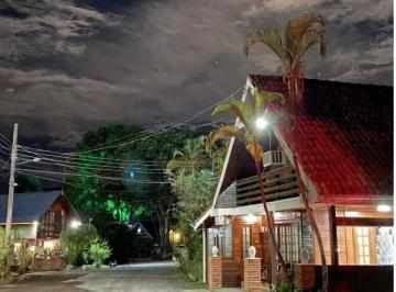 Casa · 125m² · 4 Quartos · Chalé em Atibaia, totalmente equipado, e mobiliado, para venda em Atibaia