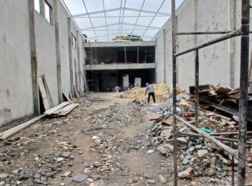 Comercial , São Paulo · Otimo imóvel novo, em fase de acabamento.