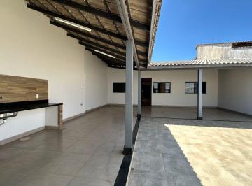 Casa de 3 quartos, Gama · Casa reformada setor Oeste quadra 16