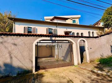 Casa · 206m² · 3 Quartos · 4 Vagas · Casa Térrea c\ 3 Dorms (1 Ste), Quintal e área gourmet - Miolo da Granja