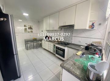 Casa de 3 quartos, São Paulo · JARDIM RIZZO | 250m² | 4 DORMITÓRIOS | 3 SUÍTES | CLOSET | BANHEIRA | QUINTAL | 2 VAGAS