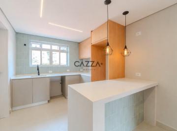 Imagem · Apartamento reformado no coração do Bigorrilho | 94m² | Sol o dia todo e localização privilegiada