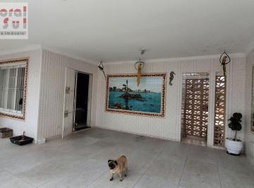 Casa · 142m² · 3 Quartos · 6 Vagas · Casa - Mirim