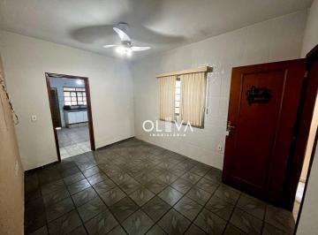 Casa · 100m² · 3 Quartos · 2 Vagas · Casa para venda em Jardim Fuscaldo de 100.00m² com 3 Quartos e 2 Garagens