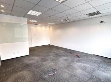 Comercial · 40m² · 1 Vaga · Sala comercial na Rua Aureliano Guimarães, 150 - Sala 524 • 40 m²