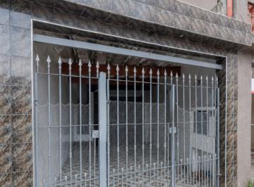 Comercial · 80m² · Casa comercial na Rua Francisco Paternost, 211 • 80 m²