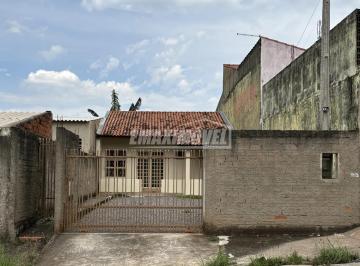 Casa · 42m² · 1 Quarto · 4 Vagas · Casa para alugar em Jardim Montreal de 42.00m² com 1 Quarto e 4 Garagens