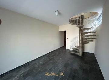 Casa · 150m² · 3 Quartos · 2 Vagas · Casa para alugar em Centro de 150.00m² com 3 Quartos, 1 Suite e 2 Garagens