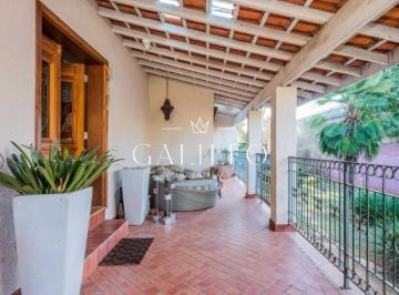 Casa · 478m² · 3 Quartos · 2 Vagas · Casa para venda em Jardim Celeste de 478.00m² com 3 Quartos, 3 Suites e 2 Garagens