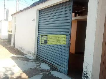 Casa · 60m² · 2 Quartos · 2 Vagas · Casa para alugar em Jardim Urano de 60.00m² com 2 Quartos e 2 Garagens