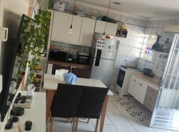 Comercial · 230m² · 6 Quartos · 5 Vagas · Imóvel Renda com 6 dormitórios em Osasco