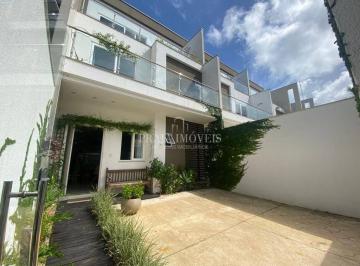 Apartamento · 215m² · 3 Quartos · 2 Vagas · SOBRADO TRIPLEX NA PRAIA BRAVA!