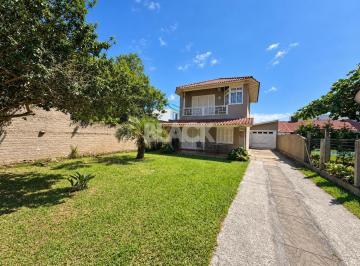 Casa · 200m² · 4 Quartos · 2 Vagas · Casa na Praia Grande com 4 dormitórios