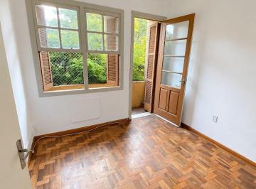 Apartamento · 67m² · 2 Quartos · Apartamento de 2 dormitórios com sacada na Cidade Baixa .