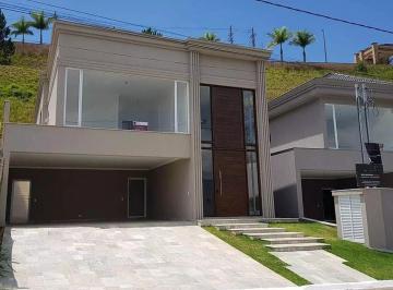 Casa de 3 quartos, Santana de Parnaíba · CASA DE ALTO PADRÃO À VENDA NO VALVILLE 1 – ALPHAVILLE | 303 M² | PISCINA | ÁREA GOURMET | 6 VAGAS