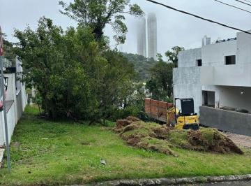 Terreno , Balneário Camboriú · Terreno Vista Mar em Condomínio à venda em Balneário Camboriú
Bella Vista Residence Club