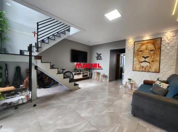 Casa · 150m² · 2 Quartos · 2 Vagas · Casa De Alto Padrão no Jd Ismênia! Oportunidade!