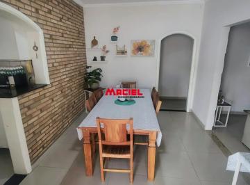 Casa · 239m² · 4 Quartos · 2 Vagas · Excelente sobrado com 4 dormitório 2 vagas Jd Santa Maria Jacareí