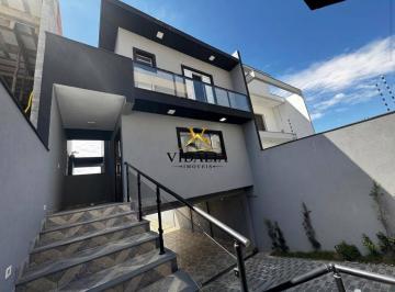 e3ad5723367f33aefe63a79d20a1878f812e1e17 · Sobrado com 3 Quartos à venda, 186 m² por R$ 950.000