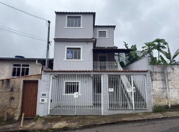 Casa · 79m² · 3 Quartos · Casa com 3 dormitórios para locação no São Pedro