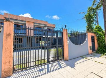 Apartamento · 69m² · 2 Quartos · 1 Vaga · Apartamento com 2 dormitórios e sacada à venda em Meia Praia – Navegantes/SC