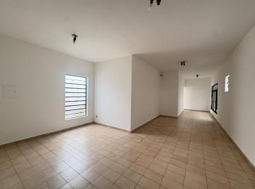 Casa · 275m² · 4 Quartos · 1 Vaga · Casa para alugar em Centro de 275.00m² com 4 Quartos, 2 Suites e 1 Garagem