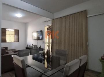 Casa · 334m² · 4 Quartos · 4 Vagas · Casa para venda em Serrano de 334.00m² com 4 Quartos, 1 Suite e 4 Garagens