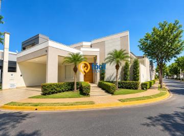Casa · 187m² · 3 Quartos · 2 Vagas · Casa para alugar em Residencial Veneza de 187.00m² com 3 Quartos, 3 Suites e 2 Garagens
