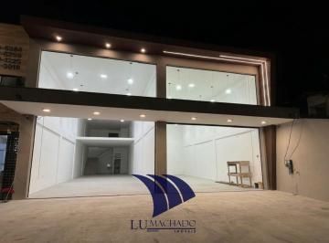 Comercial · 225m² · Sala em Vila Capri, Araruama/RJ de 225m² para locação R$ 10.000,00/mes
