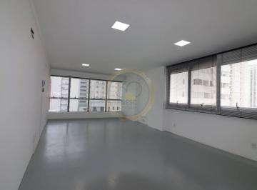 Comercial · 44m² · 1 Vaga · Sala em Pioneiros, Balneário Camboriú/SC de 44m² à venda por R$ 600.000,00