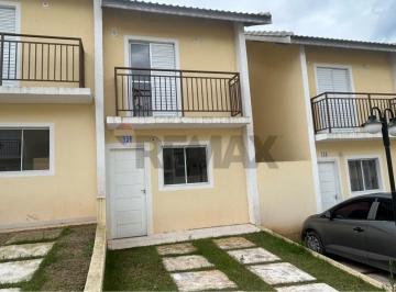 Casa · 50m² · 2 Quartos · 1 Vaga · Casa Moderna em Cotia: 2 Quartos, Piscina e Varanda