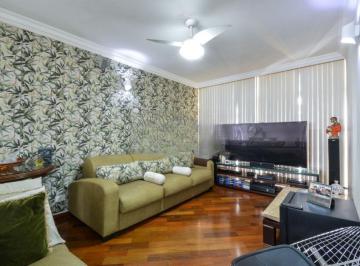 Apartamento · 165m² · 4 Quartos · 3 Vagas · Excelente apartamento com 3 Dormitórios