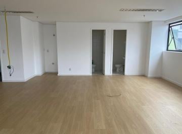 Comercial · 60m² · Excelente conjunto comercial com 60 metros na Rua Galvão Bueno Excelente conjunto comercial com 60