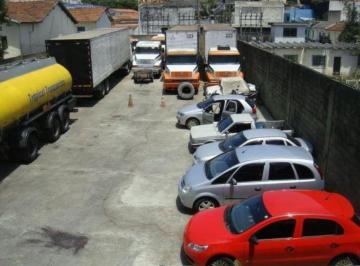 Comercial · 265m² · 11 Vagas · Prédio para Locação, São Paulo / SP, bairro Vila Monumento, estacionamento/patio Prédio para Locação