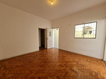 Casa · 160m² · 4 Quartos · 3 Vagas · São 2 casas no mesmo terreno com 160m² construídos, no total são 4 dormitórios sendo 2 suítes, São 2