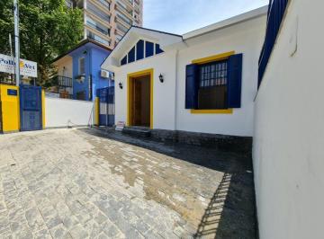 Casa · 50m² · 1 Quarto · 3 Vagas · Casa comercial para locação na Aclimação, 50m², 3 salas, 3 vagas de garagem e 1 banheiro
