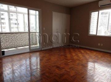 Comercial · 53m² · Excelente conjunto comercial no Centro, todo reformado, com 53m², com copa, 2 banheiros, sacada Exce