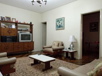 Comercial · 202m² · 3 Quartos · Casa 03 dormitorios com comercio na frente. Casa 03 dormitorios com comercio na frente.