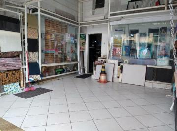 Comercial · 200m² · 1 Vaga · Loja para locação na Avenida Lins de Vasconcelos com 200m², divididos em 02 pavimentos Loja para loc