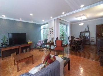 Casa · 350m² · 4 Quartos · 4 Vagas · Venda/Locação , próximo metro 4 dormitórios ,2 súites , 4 vagas Venda/Locação , próximo metro 4 dor