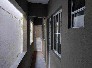 Comercial · 150m² · Se você é investidor este é um bom negócio. Excelente localização, ótimo investimento. Se você é
