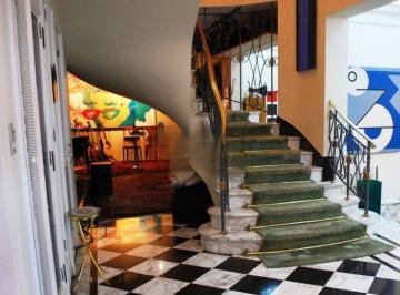 Apartamento · 850m² · 4 Quartos · 5 Vagas · Cobertura Paraíso com Linda Vista! 4 suítes, piscina, varanda e 5 vagas