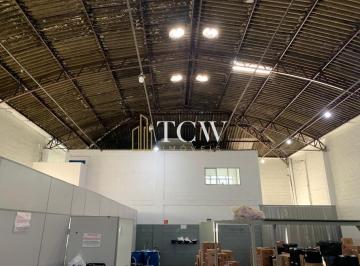 Comercial · 1000m² · Galpão Logístico com Renda à Venda em Itaquera | 1.000 m² Construídos | São Paulo/SP