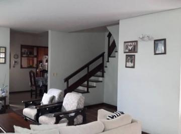 Casa · 334m² · 5 Quartos · 4 Vagas · Vendo duas casas, para escritório e residência, total de 334,76 m² de área privativa