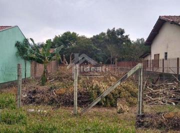 Terreno · 330m² · Terreno à venda - em Três Marias