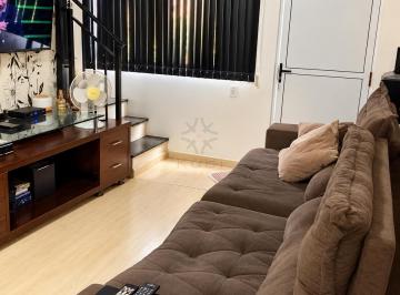 Casa · 75m² · 2 Quartos · 2 Vagas · Casa à Venda em Jardins Mangueiral - 2 Quartos e Vista Livre